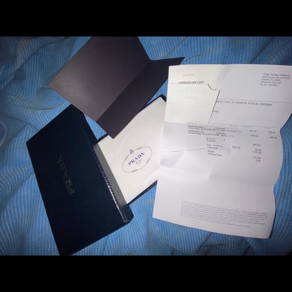 Saffiano Leather iPhone 11 Pro Max Cover - Picture 4 of 5